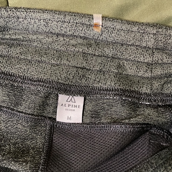 Alpine olive green hiking tights - Picture 7 of 8